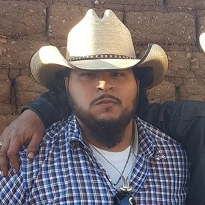 Meet your Posher, Juan